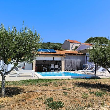 Willa House With Pool Mali Lošinj Zewnętrze zdjęcie