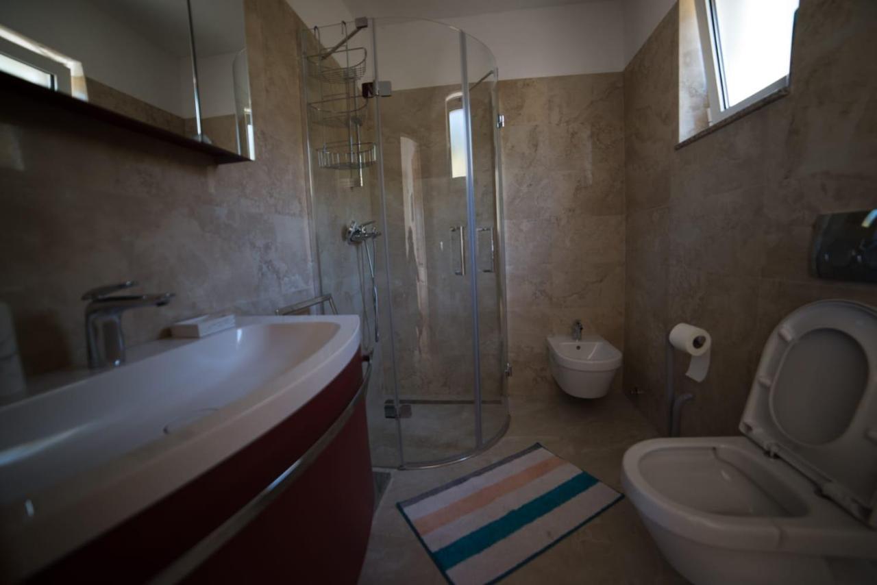Willa House With Pool Mali Lošinj Zewnętrze zdjęcie
