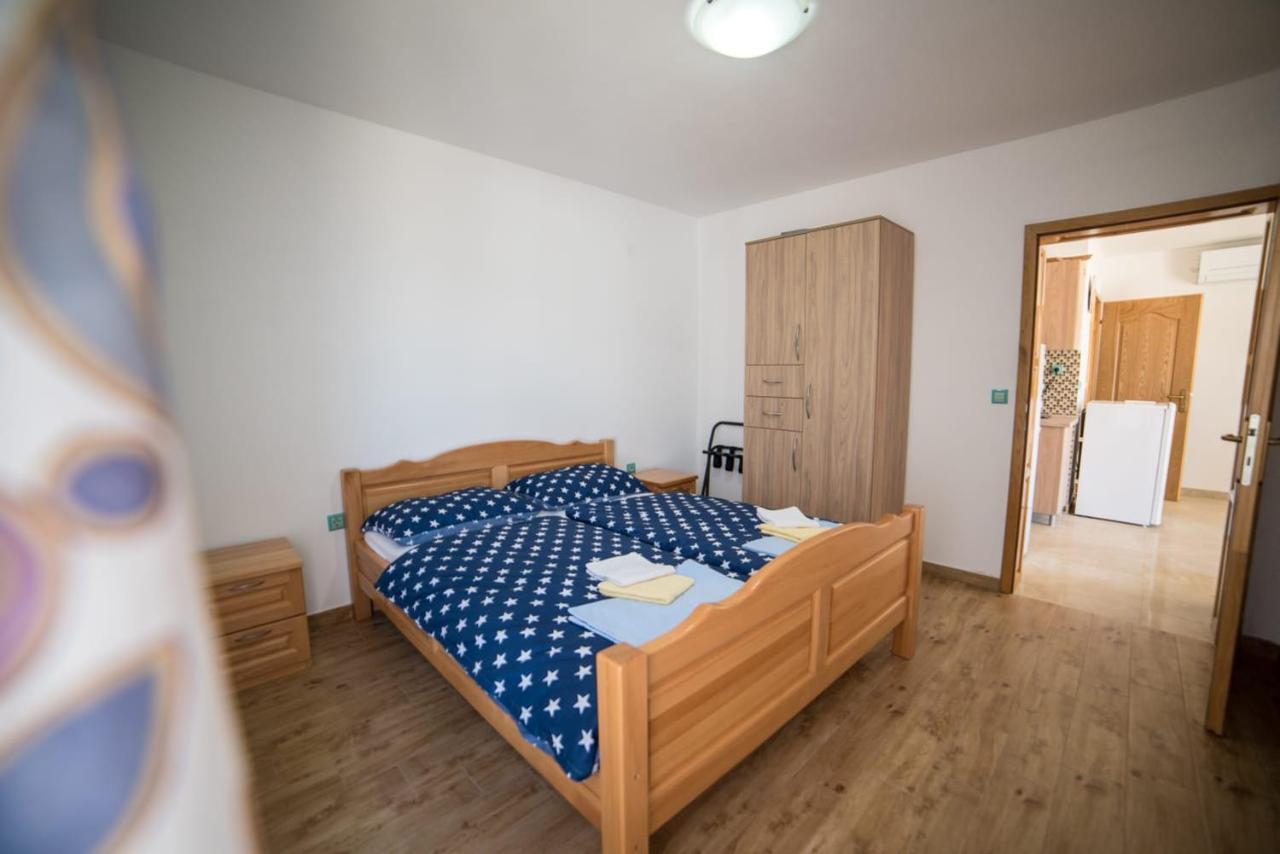 Willa House With Pool Mali Lošinj Zewnętrze zdjęcie